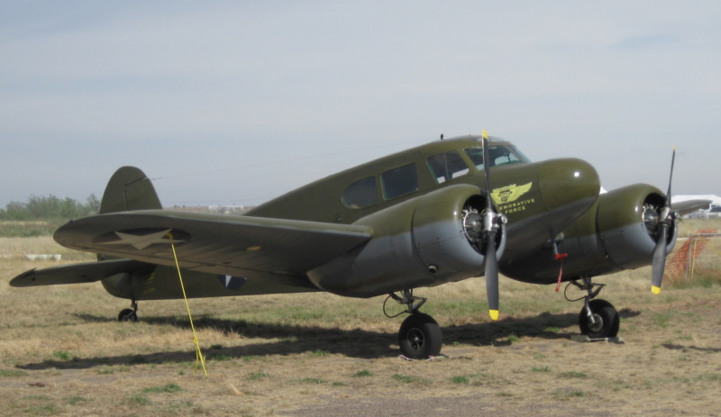 Cessna AT-17