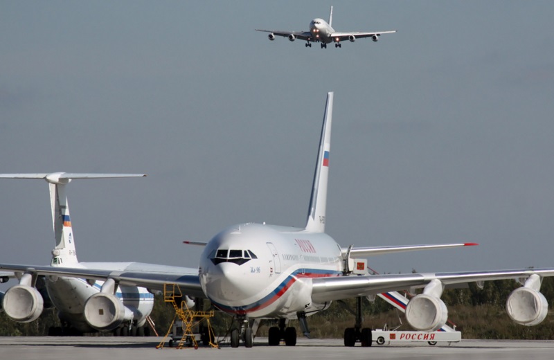 Ilyushin Il-96  & Il-86